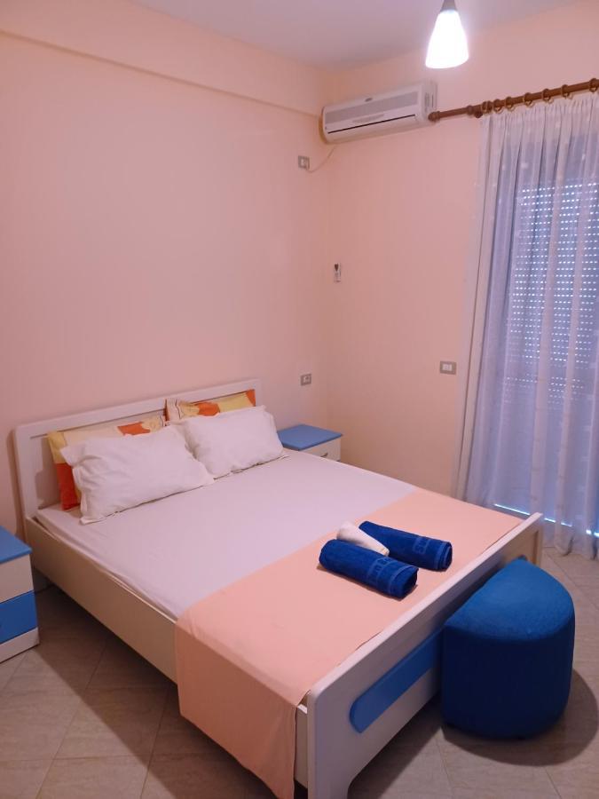 Aparthotel Eleart à Golem  Extérieur photo